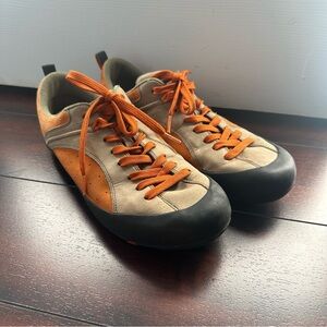 Size 10 (44) ECCO Men's Receptor Outdoor Climbing Bouldering Shoes